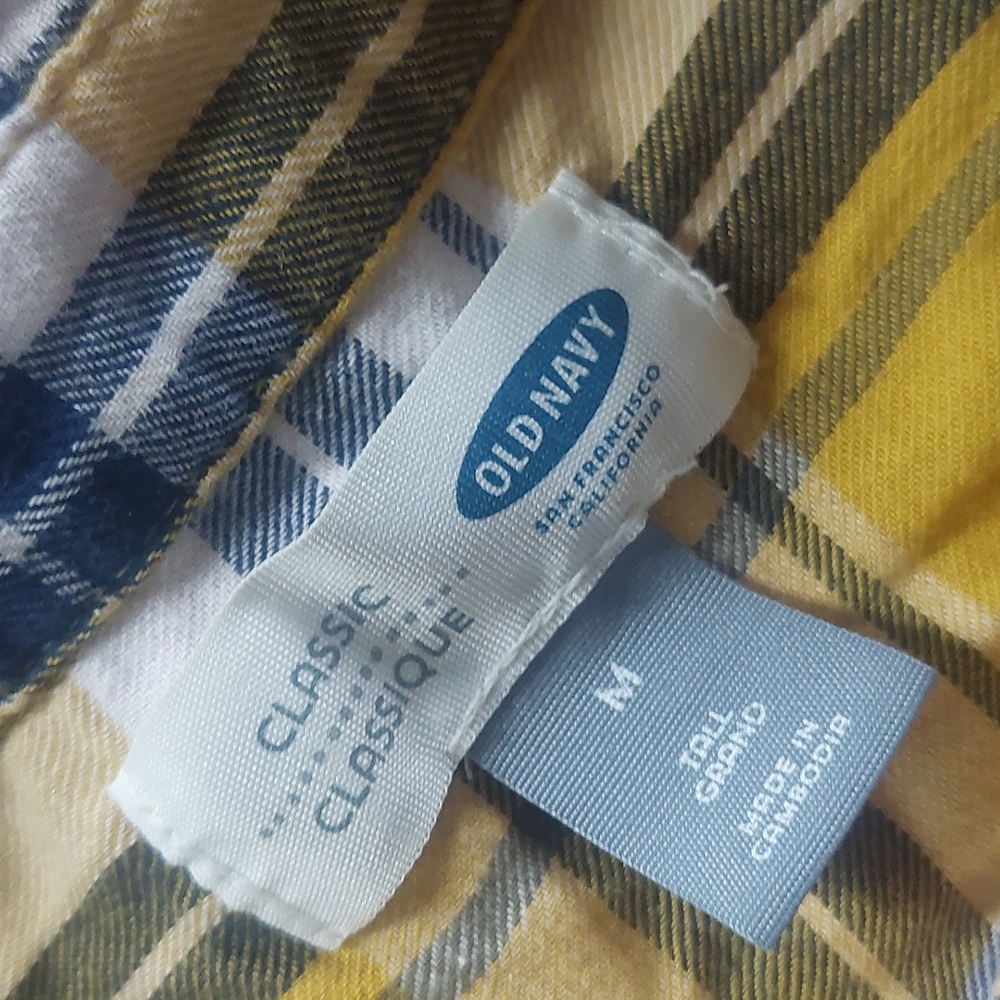 Old Navy button down - Picture 3 of 5